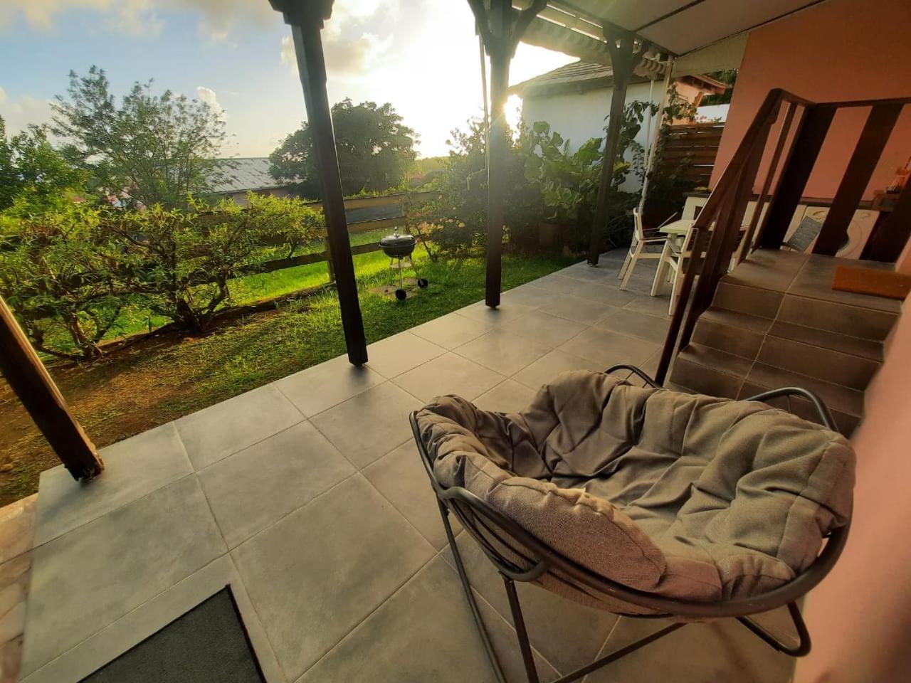 5 Min Plage T2 Ideal Pour Retraites/Jeune Couple Sainte-Luce Exterior photo