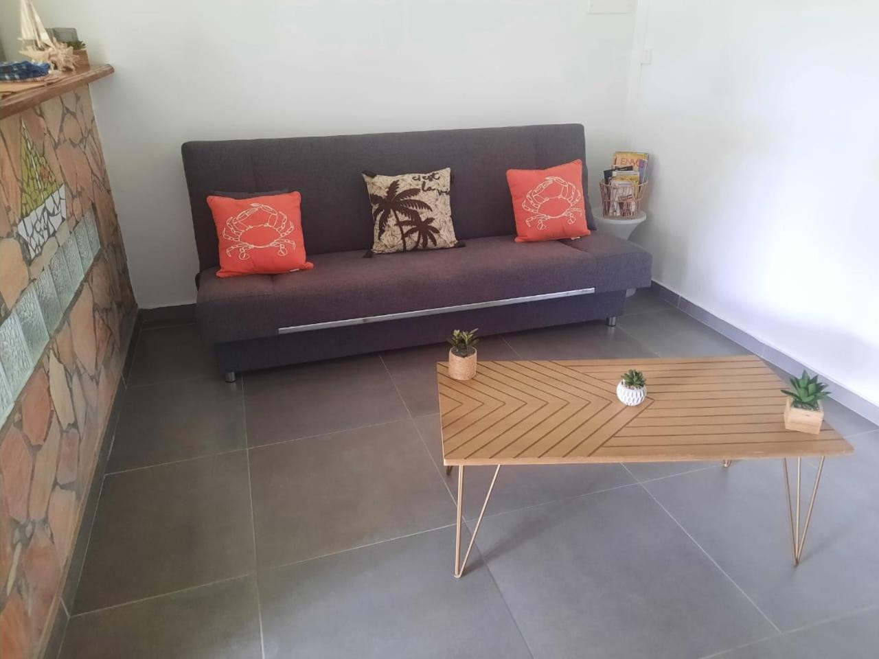 5 Min Plage T2 Ideal Pour Retraites/Jeune Couple Sainte-Luce Exterior photo